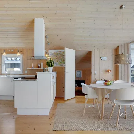 Holiday home Mika - 1km From The Sea In Ne Jutland By Interhome *