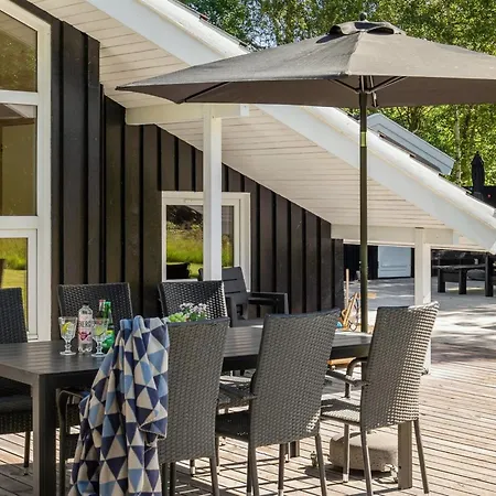 Mika - 1km From The Sea By Interhome Laeso